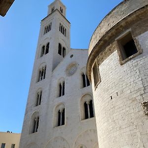 Bari Landlord 8 - Una Finestra Sulla Cattedrale